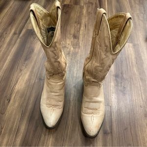 Bilbo Doble Vida cowboy boots